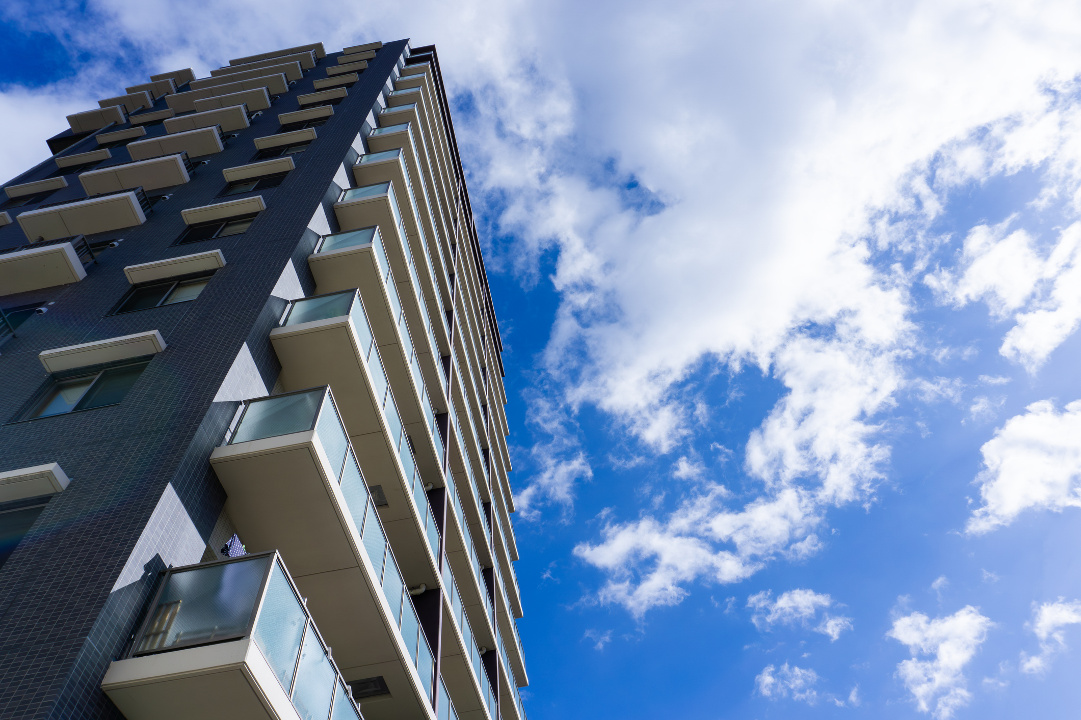 Balancing Power Consumption in IoT Devices by Using Variable Packet Size