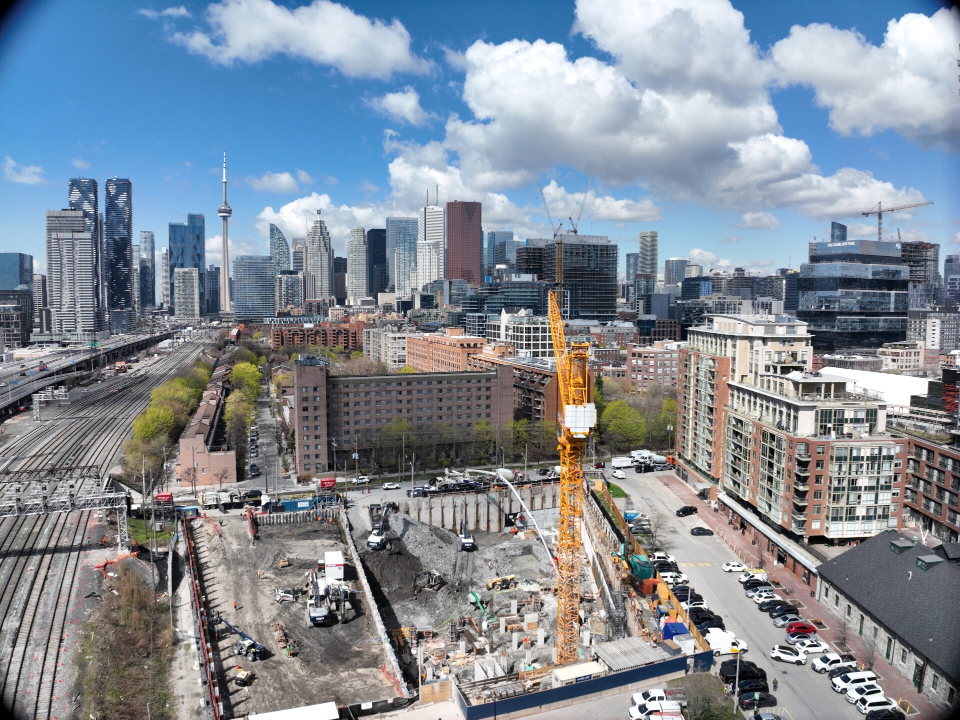 El papel de la monitorización remota en la obtención de ahorros superiores a $1 millón durante una excavación de un condominio