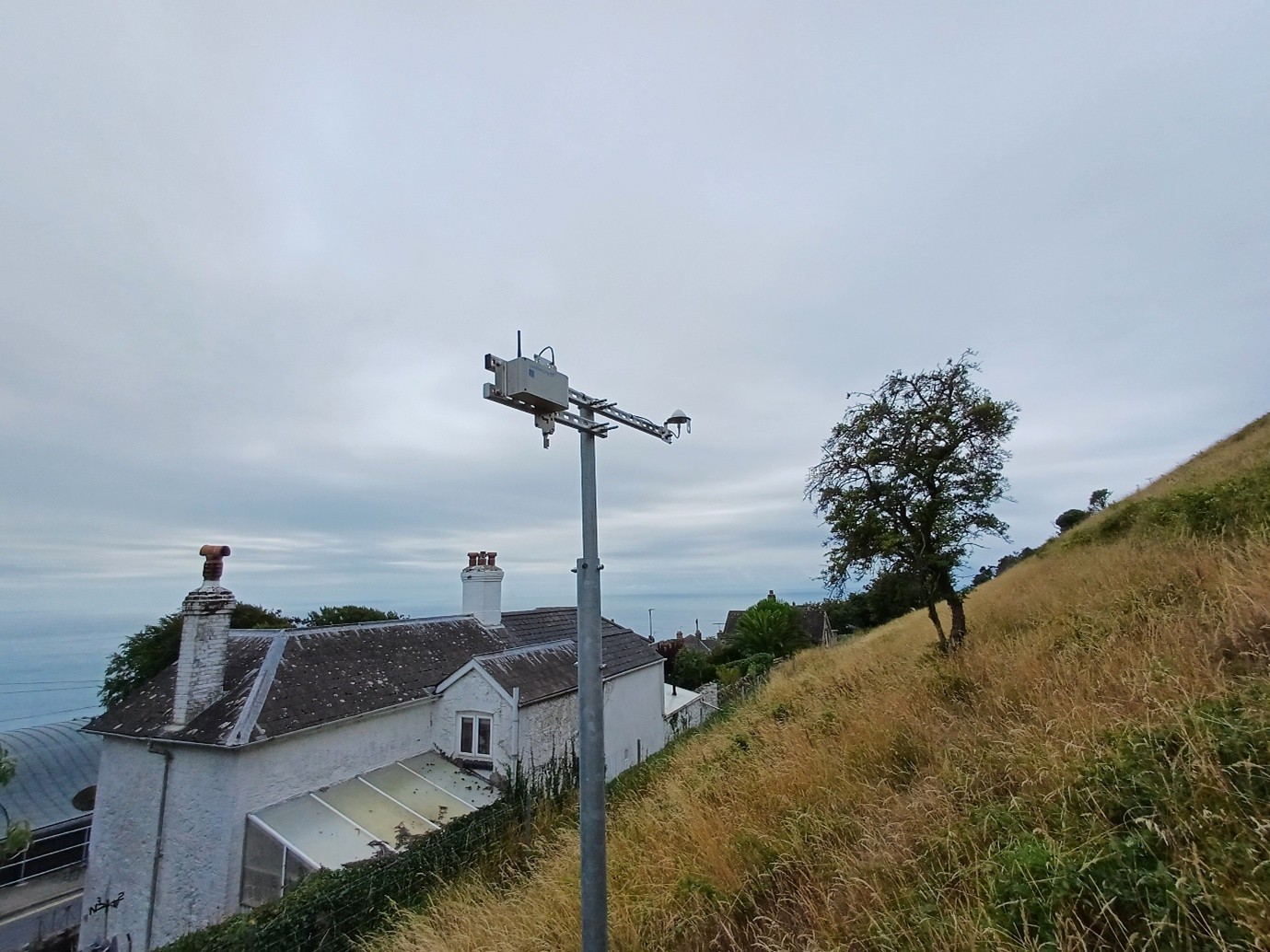 Strengthening coastal landslide resilience with GNSS monitoring